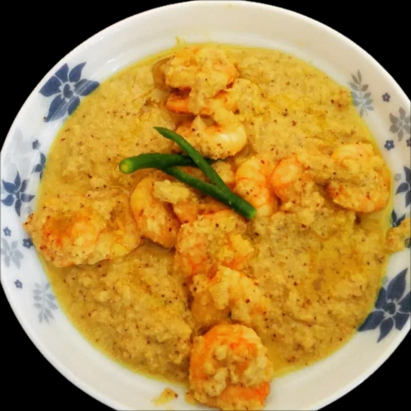 Prawns in a coconut-milk malaikari