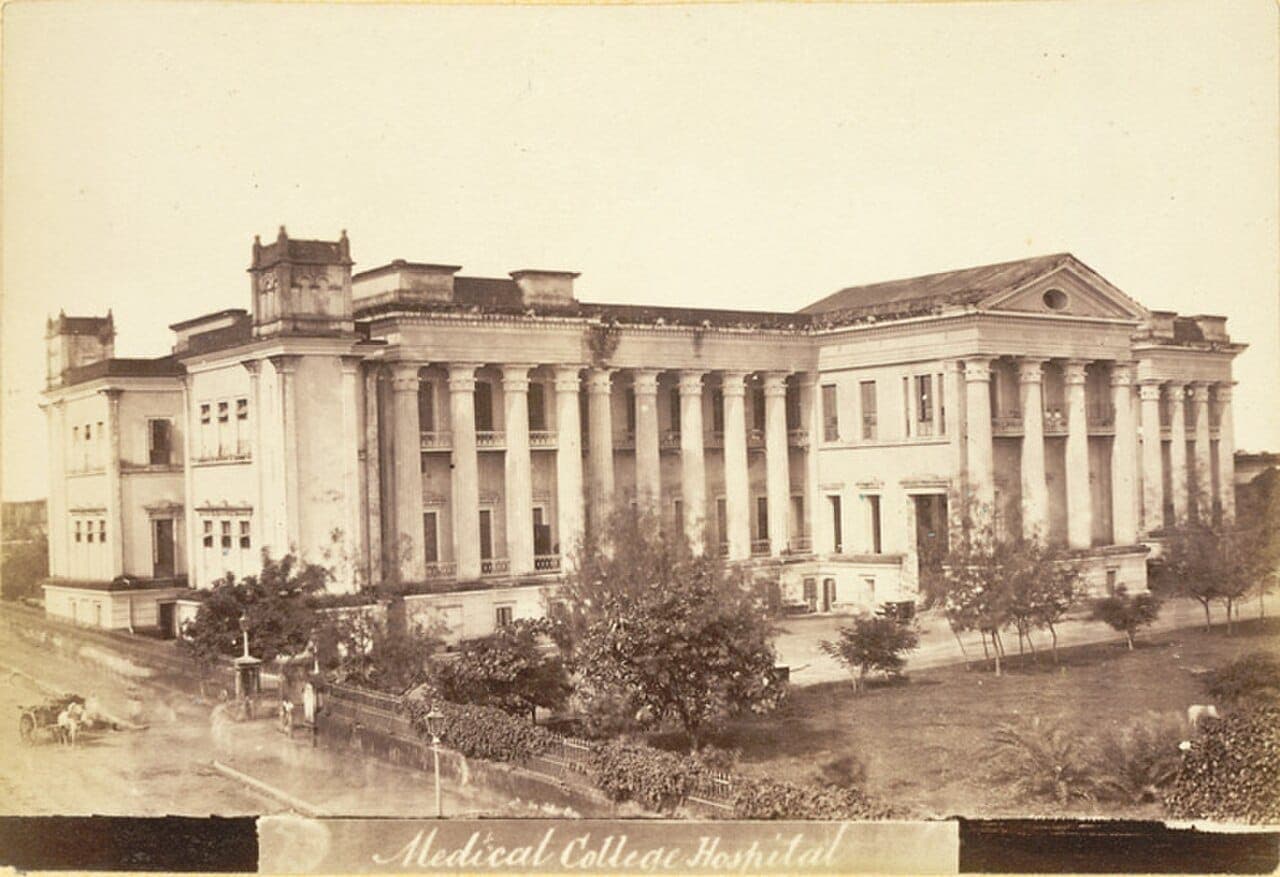 College Street Old